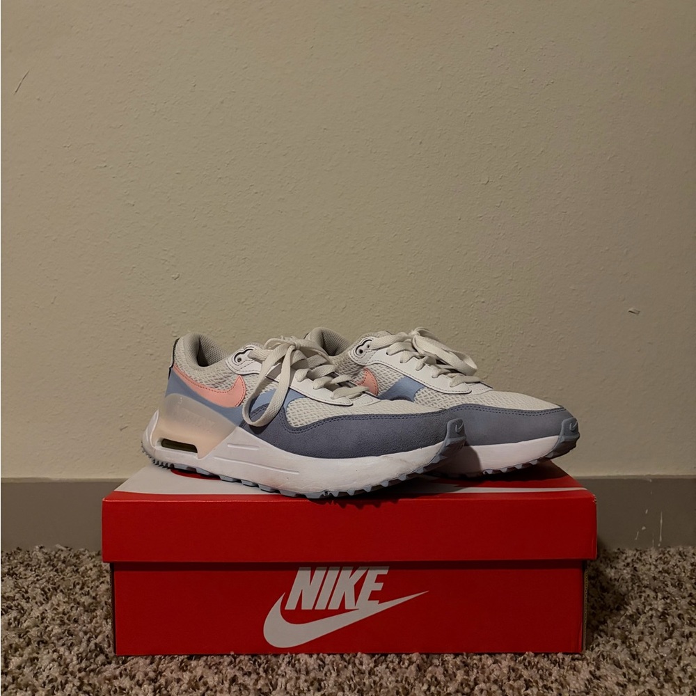 Nike Sneakers in blue and Pink